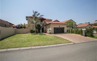 4 Bedroom House in Fourways