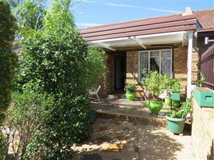 3 Bed Townhouse in New Park