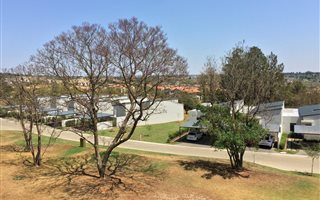 2 Bedroom Apartment in Jackal Creek Golf Estate