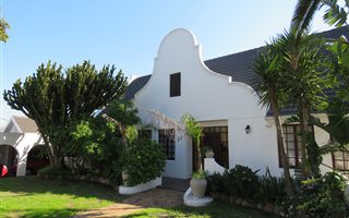 4 Bedroom House in Monte Vista