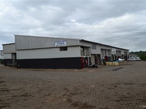 196 m² Office Space in Shakas Rock