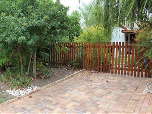 1 Bed Garden Cottage in Durbanville