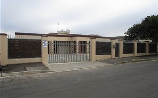 3 Bedroom House in Monte Vista