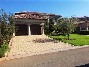 4 Bed House in Aspen Hills
