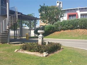2 Bed Apartment in Noordwyk