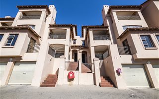 3 Bedroom Apartment in Sunnyrock