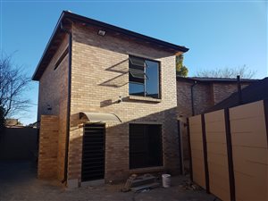2 Bed Apartment in Ridgeway