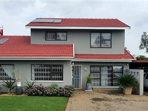 4 Bed House in Birchleigh