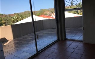 2 Bedroom Apartment in Uvongo