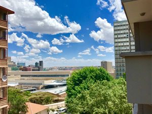 2 Bed Apartment in Joubert Park
