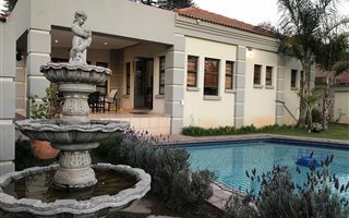 3 Bedroom Townhouse in Ferndale
