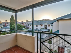 2 Bed Apartment in Victory Park