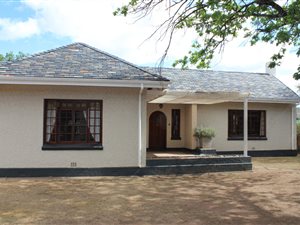 4 Bed House in Balmoral