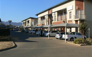 114 m² Office Space in Melodie