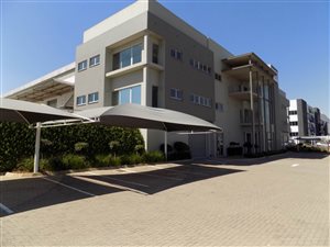 8760 m² Industrial space in Linbro Park