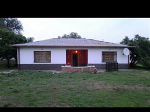 2.1 ha Farm in Rosashof