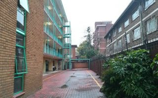1 Bedroom Flat in Sunnyside