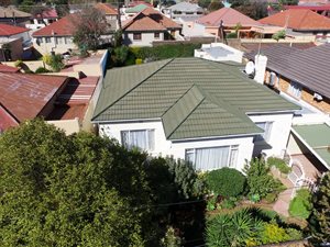 3 Bed House in Highlands North