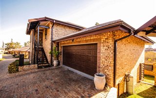 3 Bedroom Townhouse in Aviary Hill