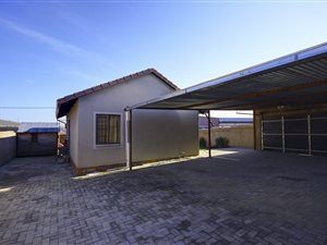3 Bedroom House in Cosmo City