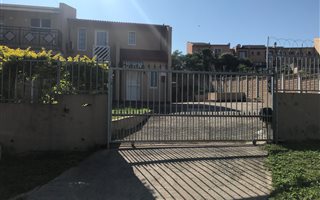 2 Bedroom Duplex in Woodview
