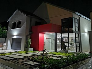 3 Bed Townhouse in Menlo Park