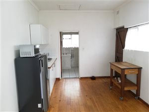 Bachelor apartment in Blomtuin