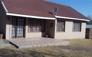 3 Bedroom House in Evander