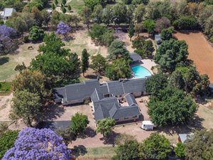 3 Bed House in Kyalami AH
