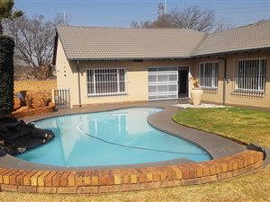 4 Bed House in Brakpan North