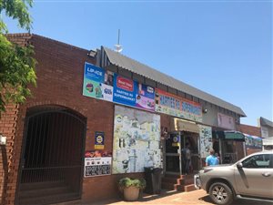 Retail space in Ifafi