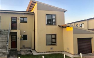 3 Bedroom Townhouse in Brentwood Park
