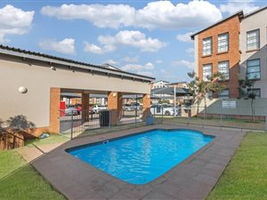 2 Bed Apartment in Jansen Park