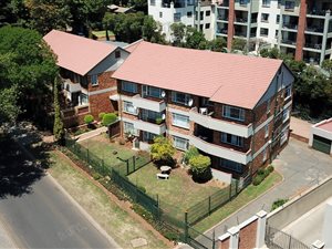 1193 m² Commercial space in Blackheath