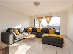 2 Bed Apartment in Reservoir Hills