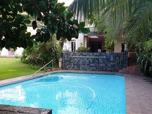 4 Bed House in Houghton Estate
