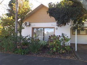 5 Bed House in Denneburg