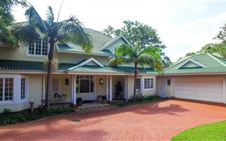 5 Bedroom House in Mt Edgecombe Estate 1 & 2