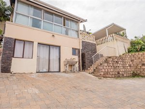13 Bed House in Carrington Heights