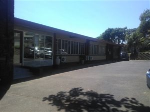 441 m² Office Space in North Industria