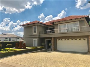 4 Bed House in Leeuwenhof Estate