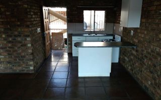 2 Bedroom House in Elspark