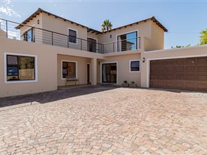 3 Bed House in Flamingo Vlei