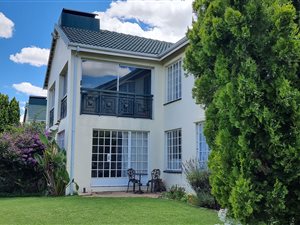 2 Bed Townhouse in Alan Manor