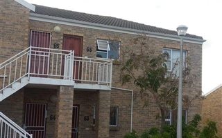 1 Bedroom Flat in The Crest