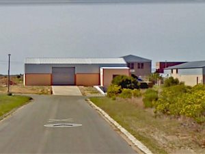4687 m² Land available in Mossel Bay Central