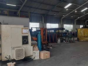 1218 m² Industrial space in Marburg