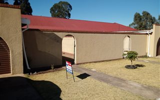 2 Bedroom Simplex in Primrose