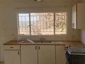 2 Bed House in Chartwell