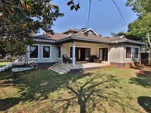 4 Bed Simplex in Hillcrest Park